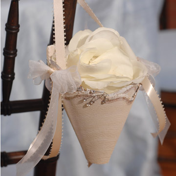 Birch Bark cone adorned with crystals and filled with rose petals.  A flower girls dream.
Rose petals start at $15.99 per bag